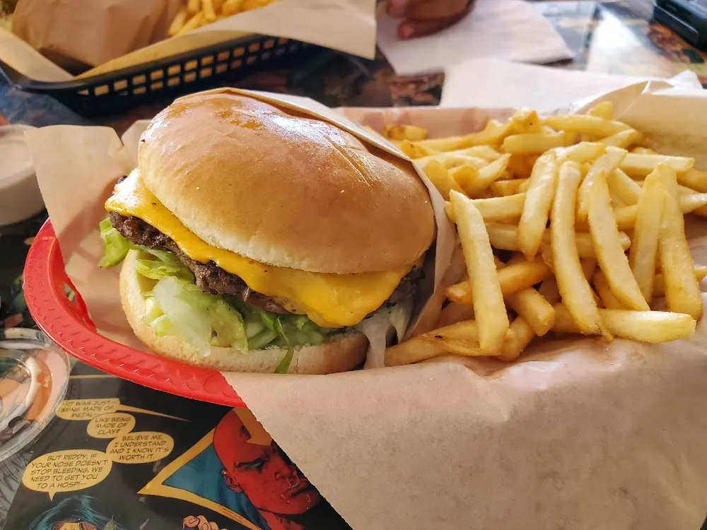 Classic Cheeseburger